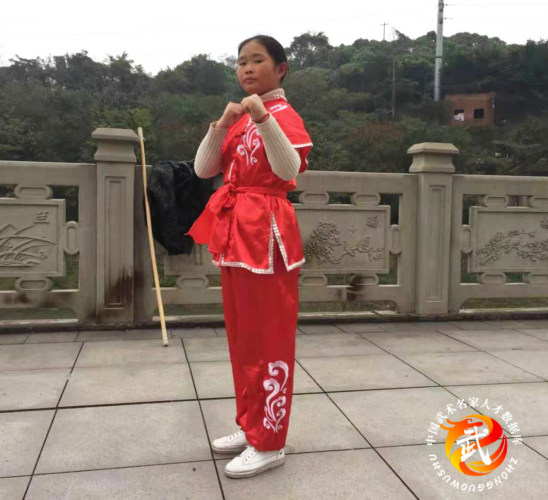 武术新秀-威远县盘破门宋思晨