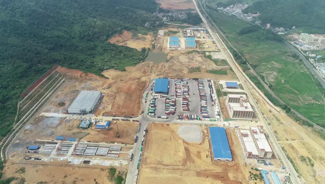 凭祥:加快畅通"物流网"项目建设 促进外贸产业转型升级_手机搜狐网