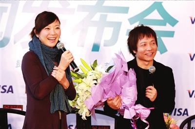 被高晓松发掘,朴树听她的歌流泪,老狼对她痴迷,最后嫁给圈外人_叶蓓