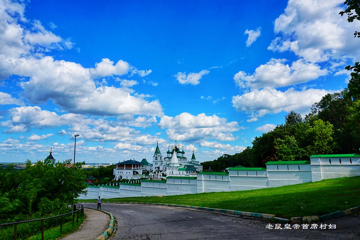 原創洞窟變修道院成了伏爾加河畔800年聖地歷代君王為之站臺