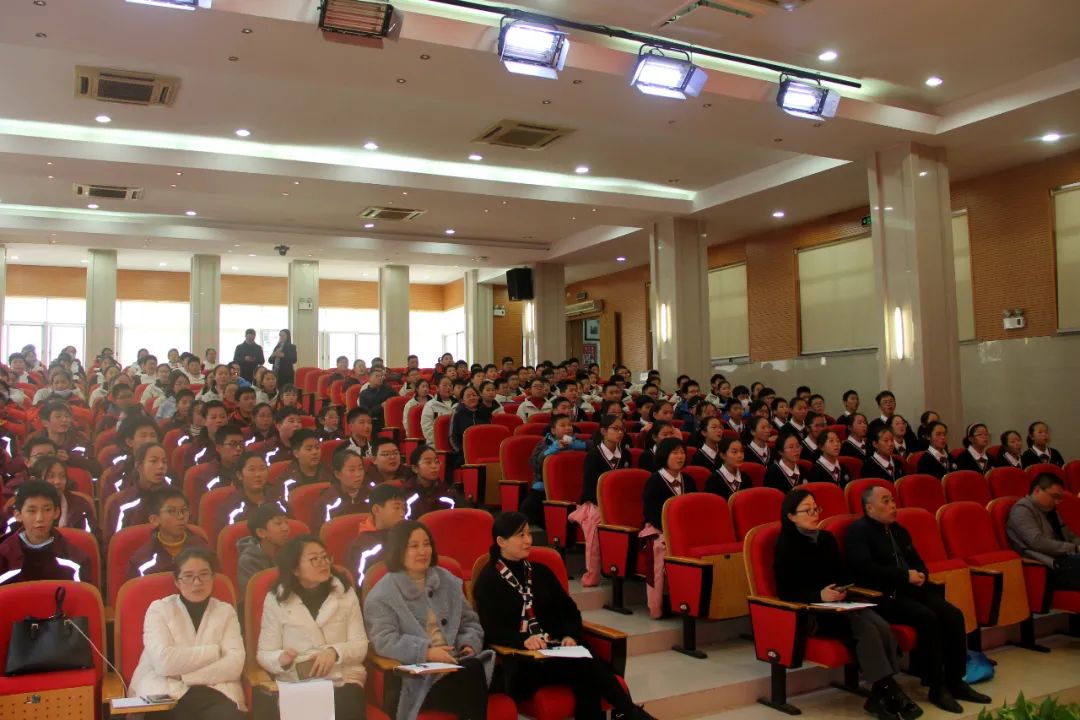 歌声嘹亮,情智飞扬——海门区东洲中学初一大合唱比赛_手机搜狐网