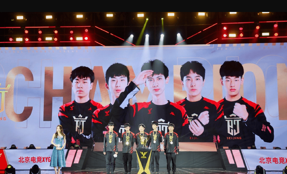 原创张大仙太给力了xyg霸气出征中外对抗赛和国服3大野王携手战斗