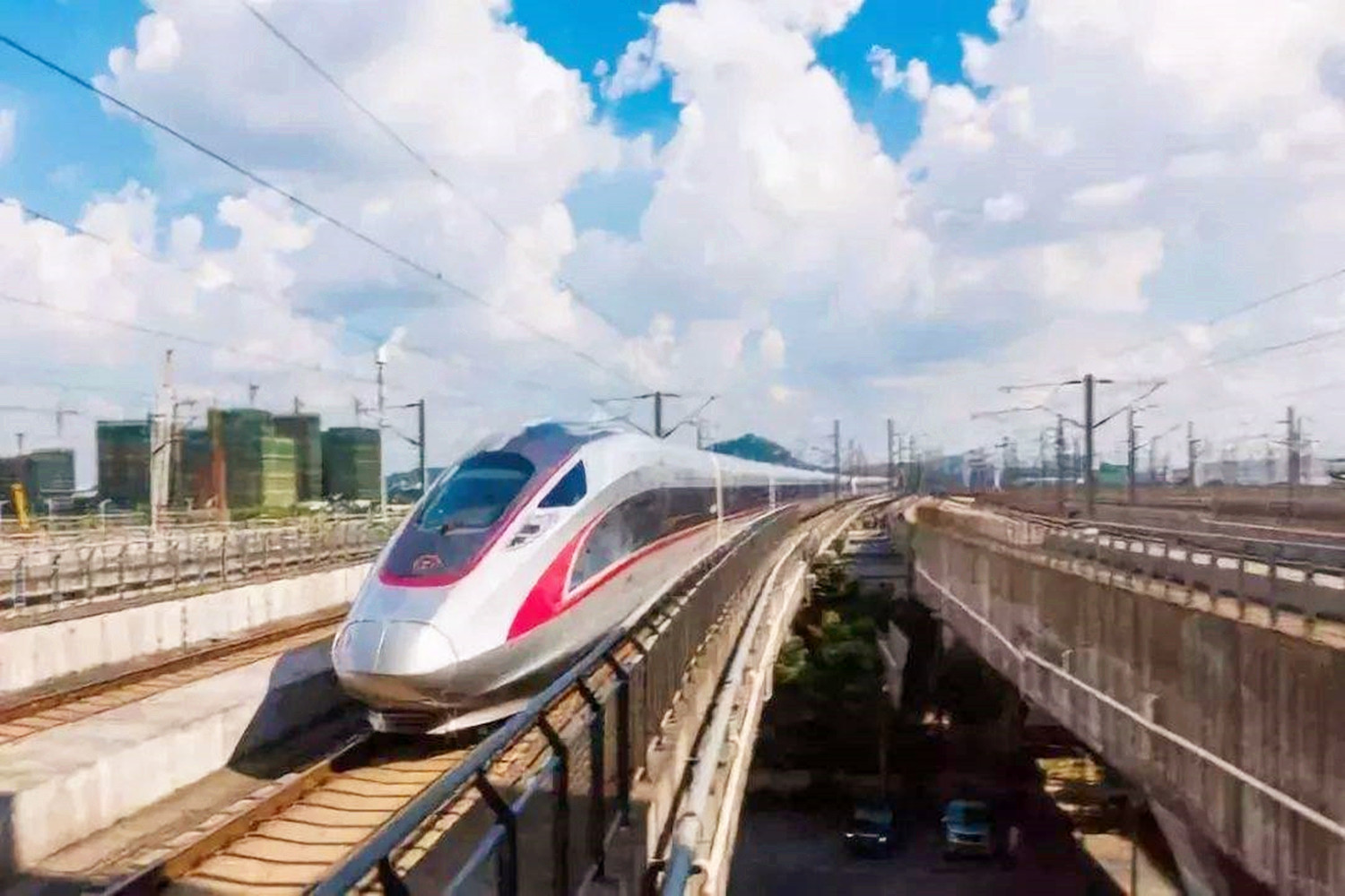 广东又一高铁开工长约986公里日后江门可直达珠三角枢纽机场