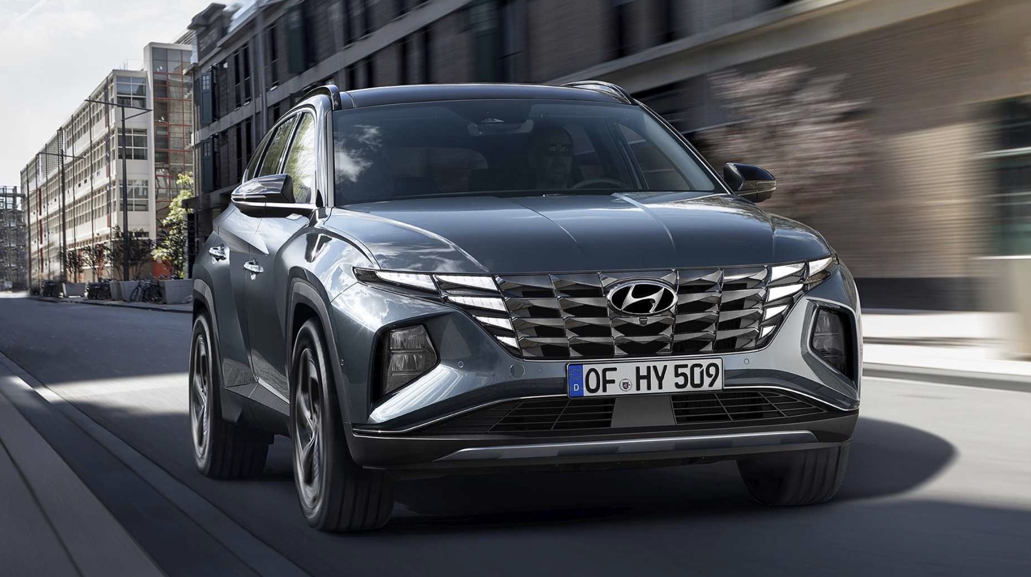 动力方面,全新现代途胜(参数|图片)插混版将搭载1.