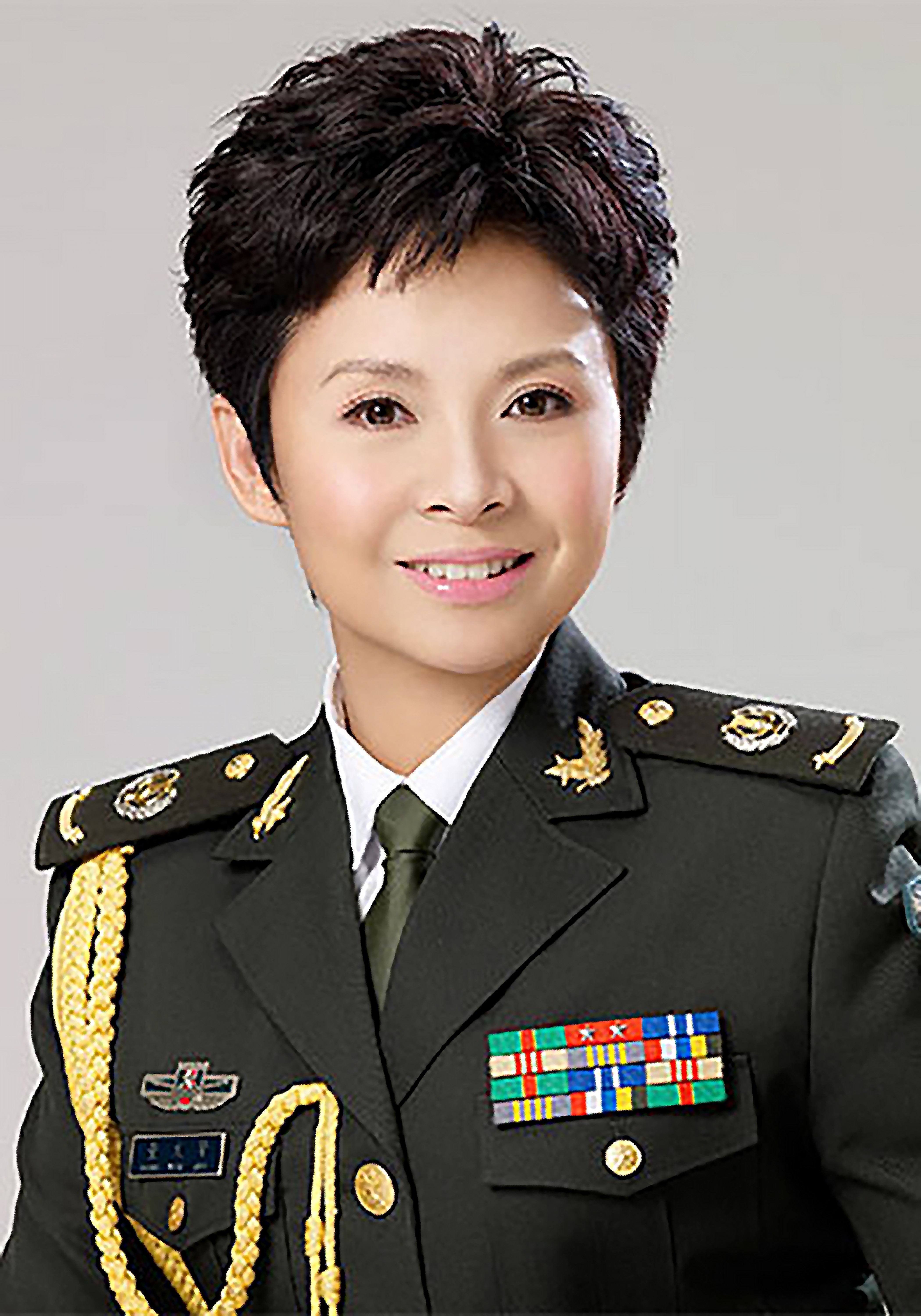 中国著名军旅女歌唱家图片