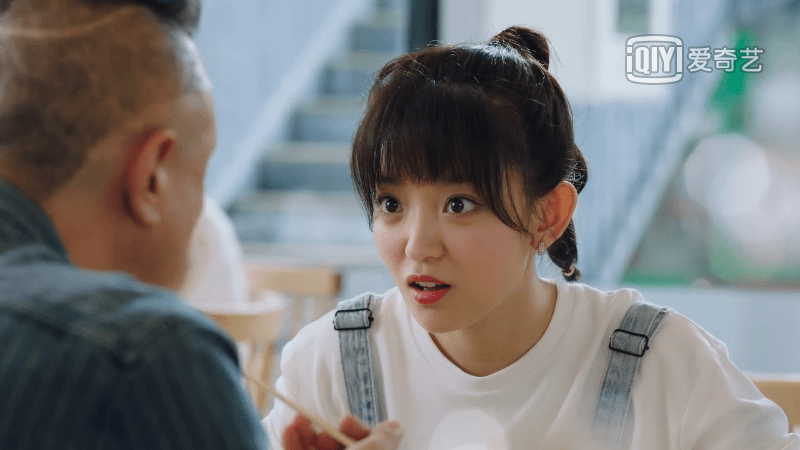 由刘恺威,陈都灵主演的电视剧《这就是生活》正在热播,其中饰演女主角