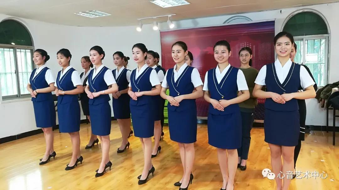 宝鸡高三注意中飞院中国民航空乘0基础集训班