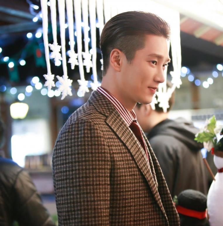 原创反派专业户申成禄因星你恶毒出圈娶娇妻恩爱四年如一日