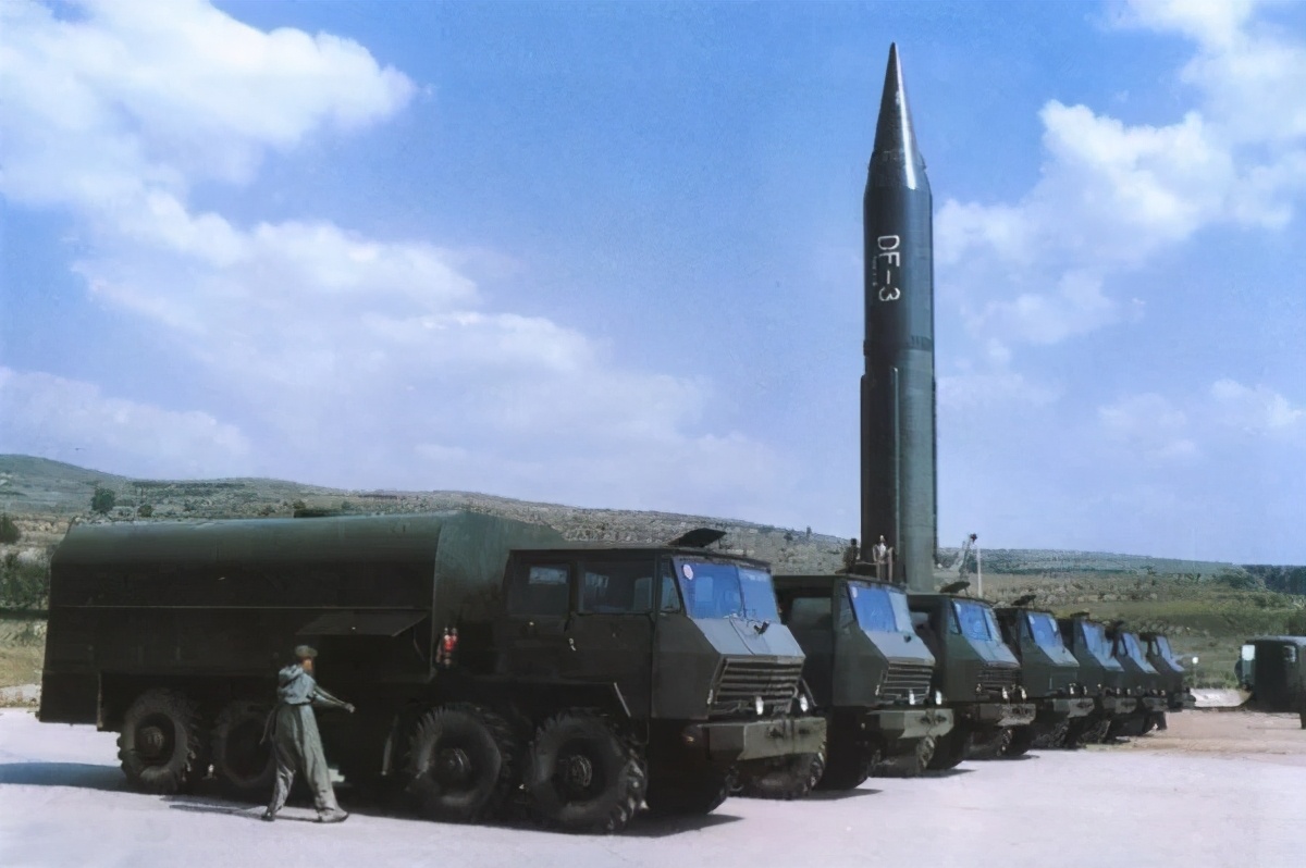 中国决定向沙特出售36枚东风3弹道导弹,总价值为40亿美元,创造了中国