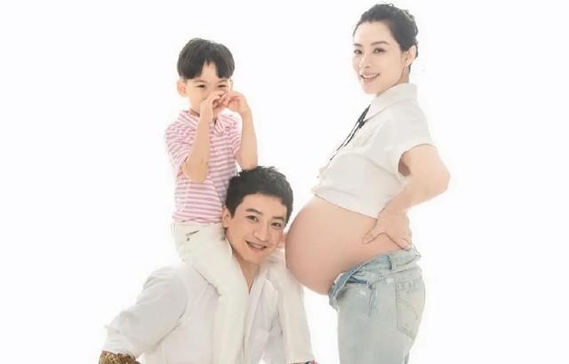 王弢曝刘璇痛苦产程:顺转剖,痛与幸福交织的过程