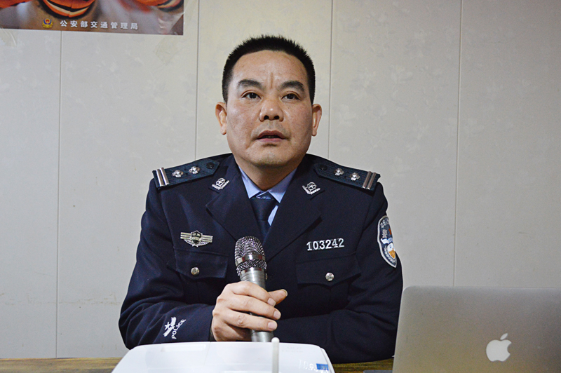 警企携手 共创"零酒驾"城市—澧县交警为26名代驾司机开展交通安全