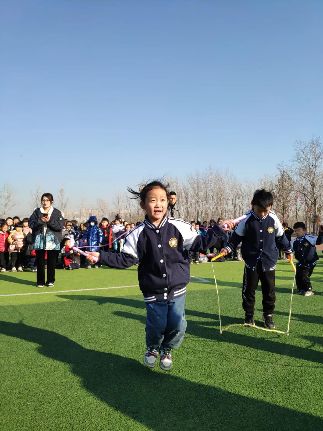 东方双语丨跳悦童年的精彩丨东方双语学校小学一年级跳绳比赛
