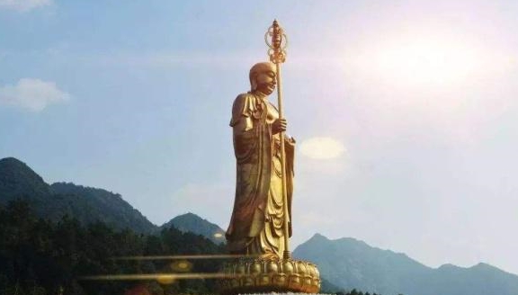 九华山唯一女性佛像，佛像肉身和常人无异，专家至今无法解释