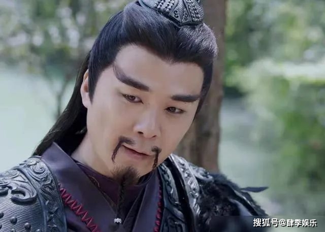 原创有翡打戏着实漂亮但这造型也确实令人笑出声