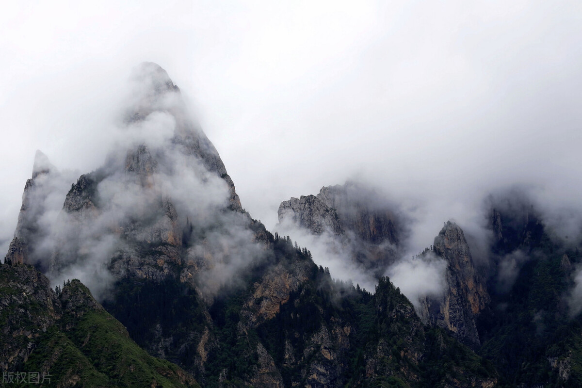 中华好诗词满庭芳|山抹微云,天连衰草,画角声断谯门