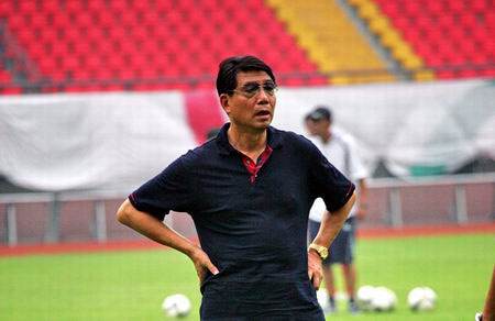 吕文君在上海东亚的地位跟武磊是一样的,都是球队不可或缺的主力.