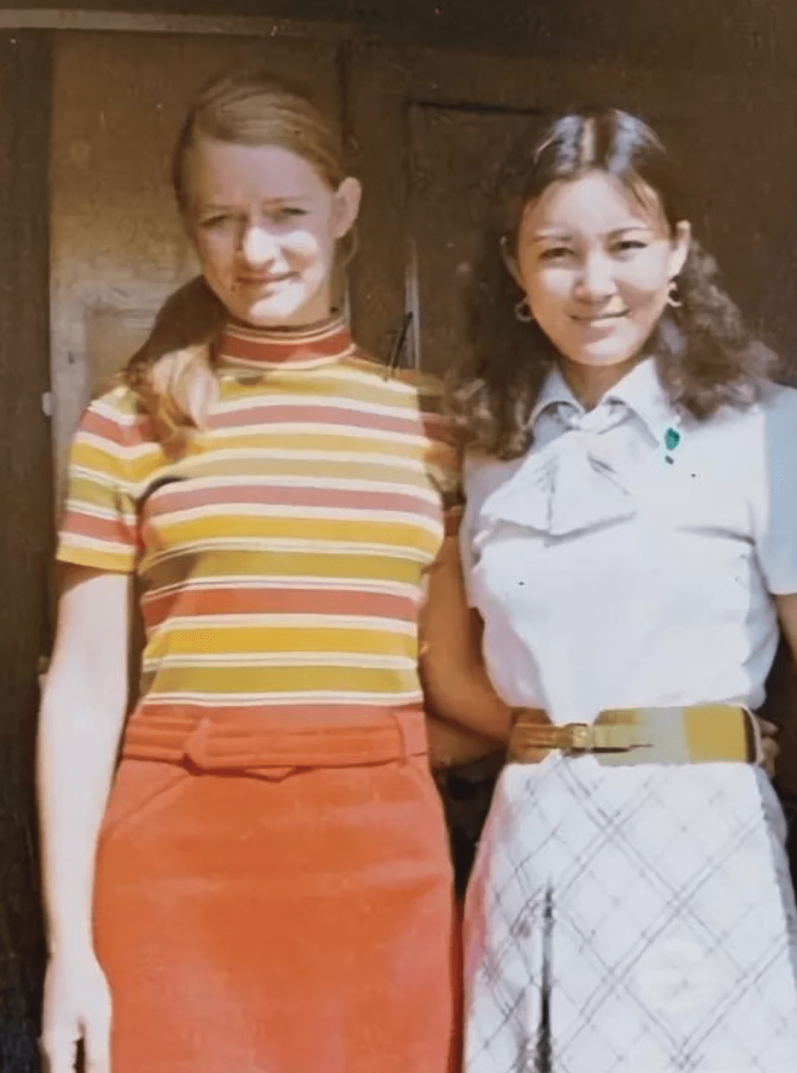 白韵琴变卖3亿房产养老与丈夫深居简出姐弟恋31年平淡是真