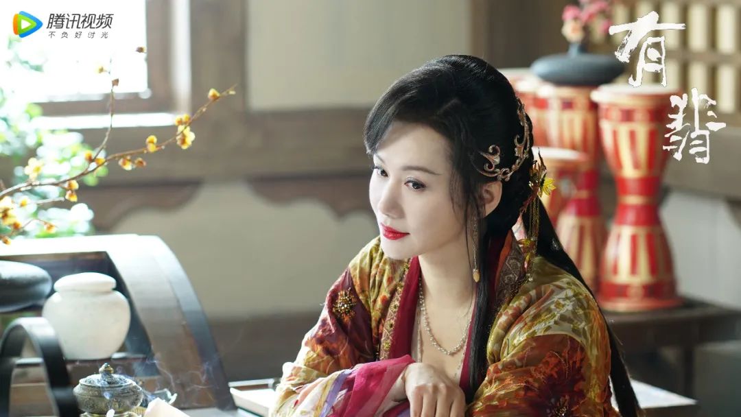 《有翡》霓裳夫人上线!王婉娟神韵迷人获书粉称赞_手机搜狐网