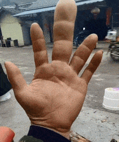 原创搞笑gif段子7小姐姐谢谢你为我点赞我感受到了你的满满的爱