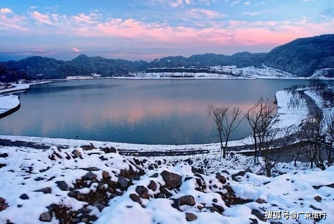 共赴冬日长江以南之约，在重庆这3个滑雪场的茫茫白雪下驰骋飞扬吧！！