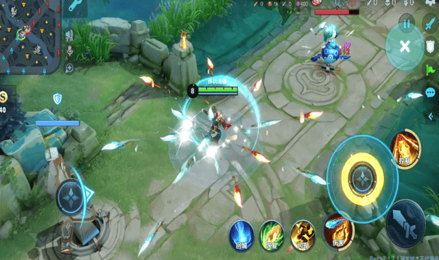 2技能的子弹特效和一技能的一样,只不过射出的方向不同而已.