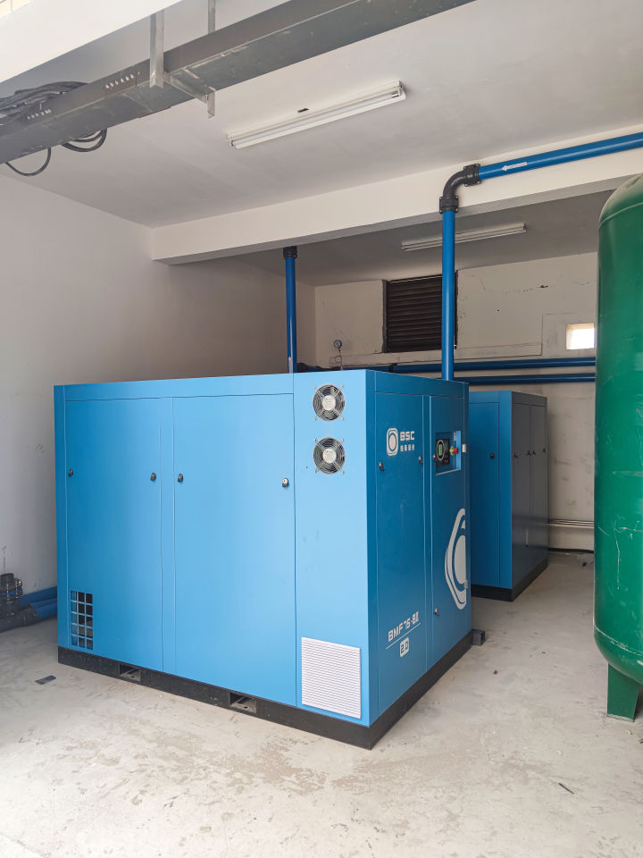 案例分享无油压缩空气在溅射靶材上的应用