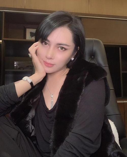 假燕窝事件另一个主角时大漂亮,不仅是辛巴的徒弟,而且是个爷们_事情