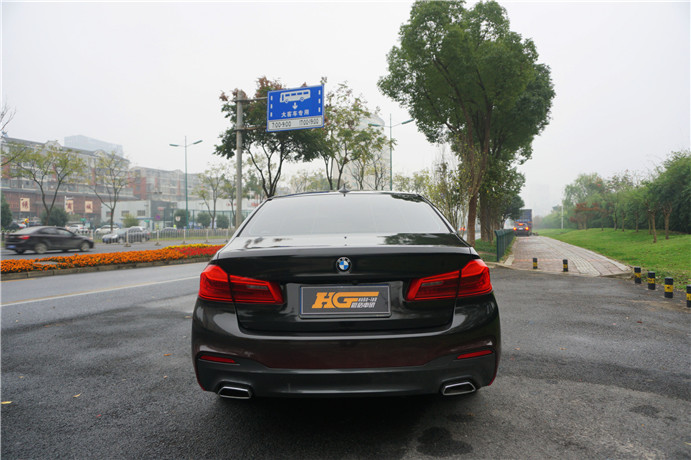 宝马5系改色膜定制彩绘黑红渐变彩绘膜专车专用私人定制