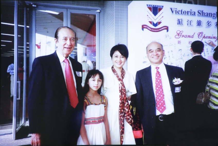 从原配黎婉华到二太太蓝琼缨,以及三太陈婉珍略显低调,四太太梁安琪则