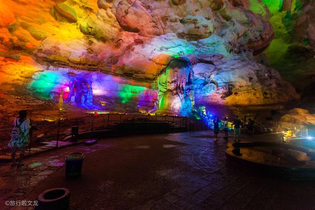 安徽上亿年的蓬莱仙洞，总面积2万多平方米，全长3000米