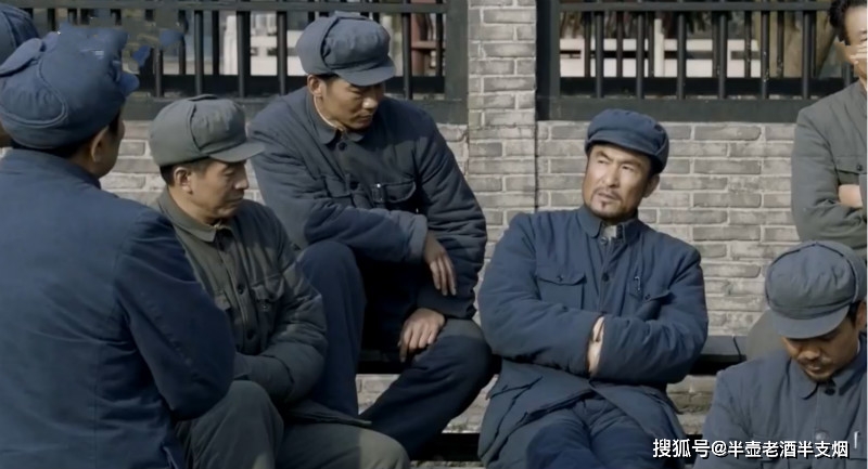 原创沈醉回忆功德林怪事中将司令刘嘉树半夜厕所遇女鬼我蹲守三天没逮