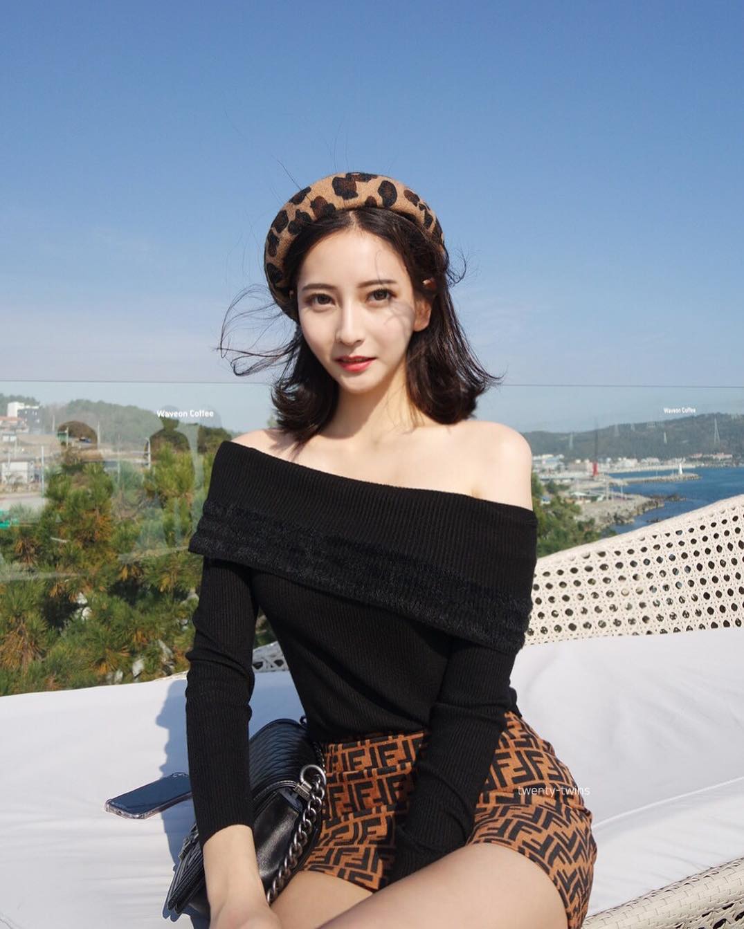 韩国九头身女神，性感妩媚，前凸后翘惹人爱-搜狐大视野-搜狐新闻