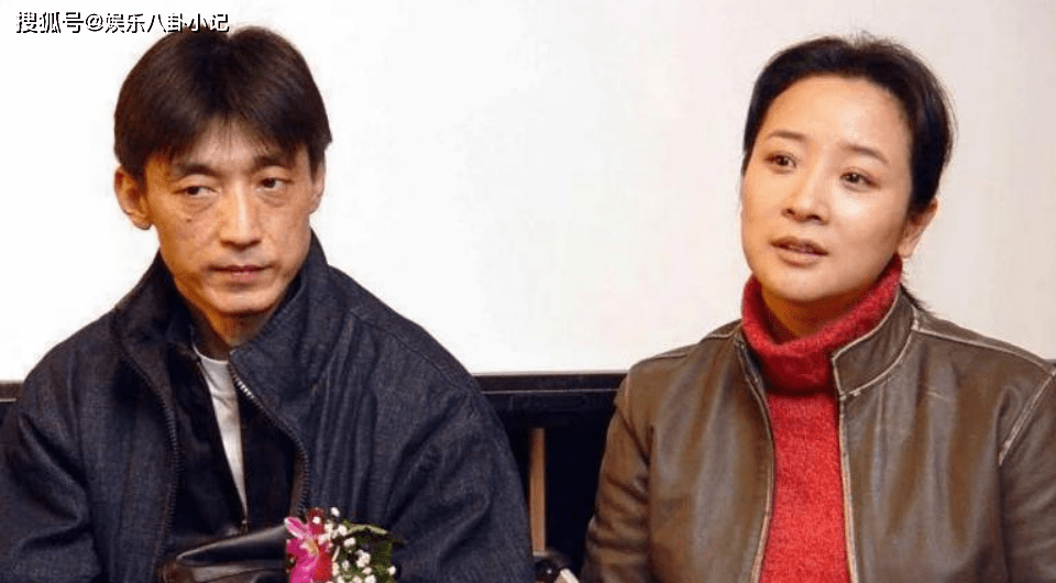 53岁陈小艺老公近照隐藏了23年原来是我们熟悉的他