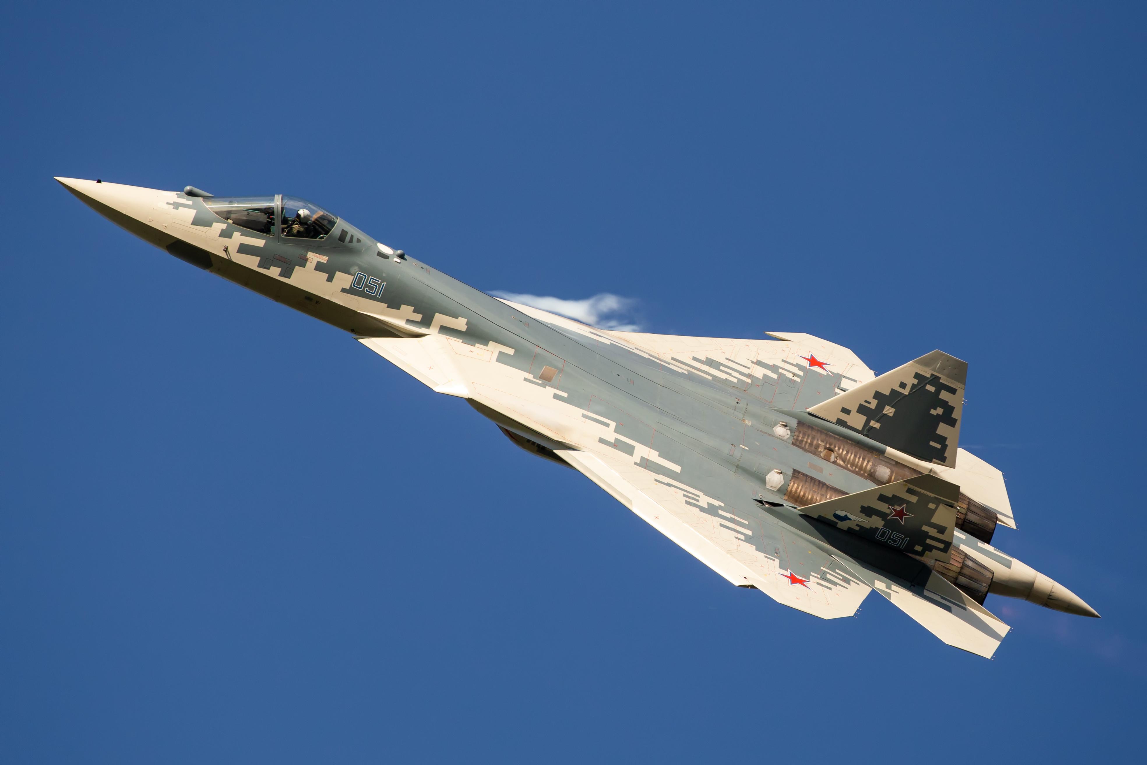 苏-57正式加入俄罗斯空军,希腊人高度赞扬:将成为敌人的噩梦_战斗机