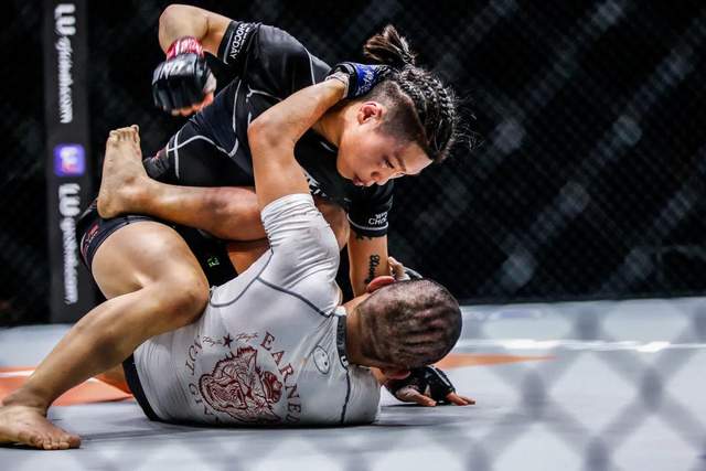 原创2020最佳mma比赛榜单熊竞楠再现经典阮马丁惨遭翻盘