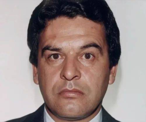 缉毒警察被害后,美国进行了疯狂的报复,你还要原谅吸毒艺人吗