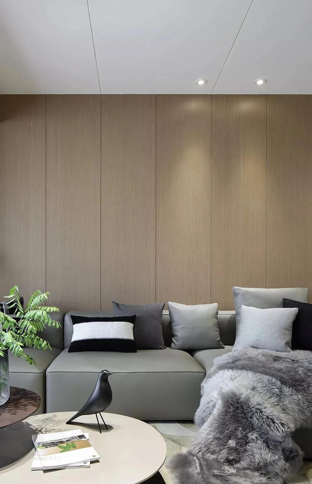 saca莎卡轻奢定制:用护墙板做设计,时尚气质令人眼前一亮!_装饰