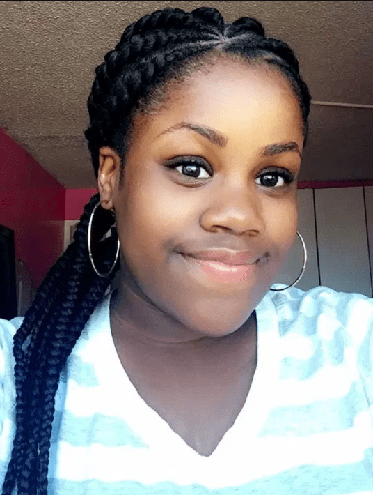 美国少女服用抗焦虑药过敏,身体由内而外燃烧,惨遭毁容_布里安娜