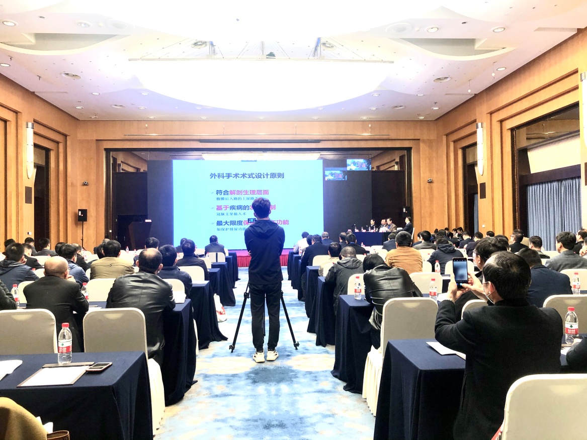 全国泌尿专家南京研讨"男题" 开会九小时吃盒饭不间断_江苏省