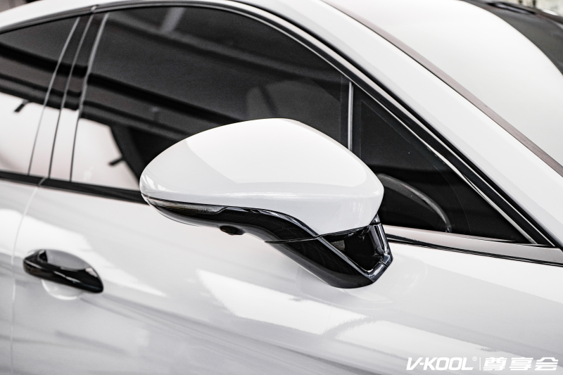 厦门汽车贴膜 保时捷帕拉梅拉改色加隐形车衣