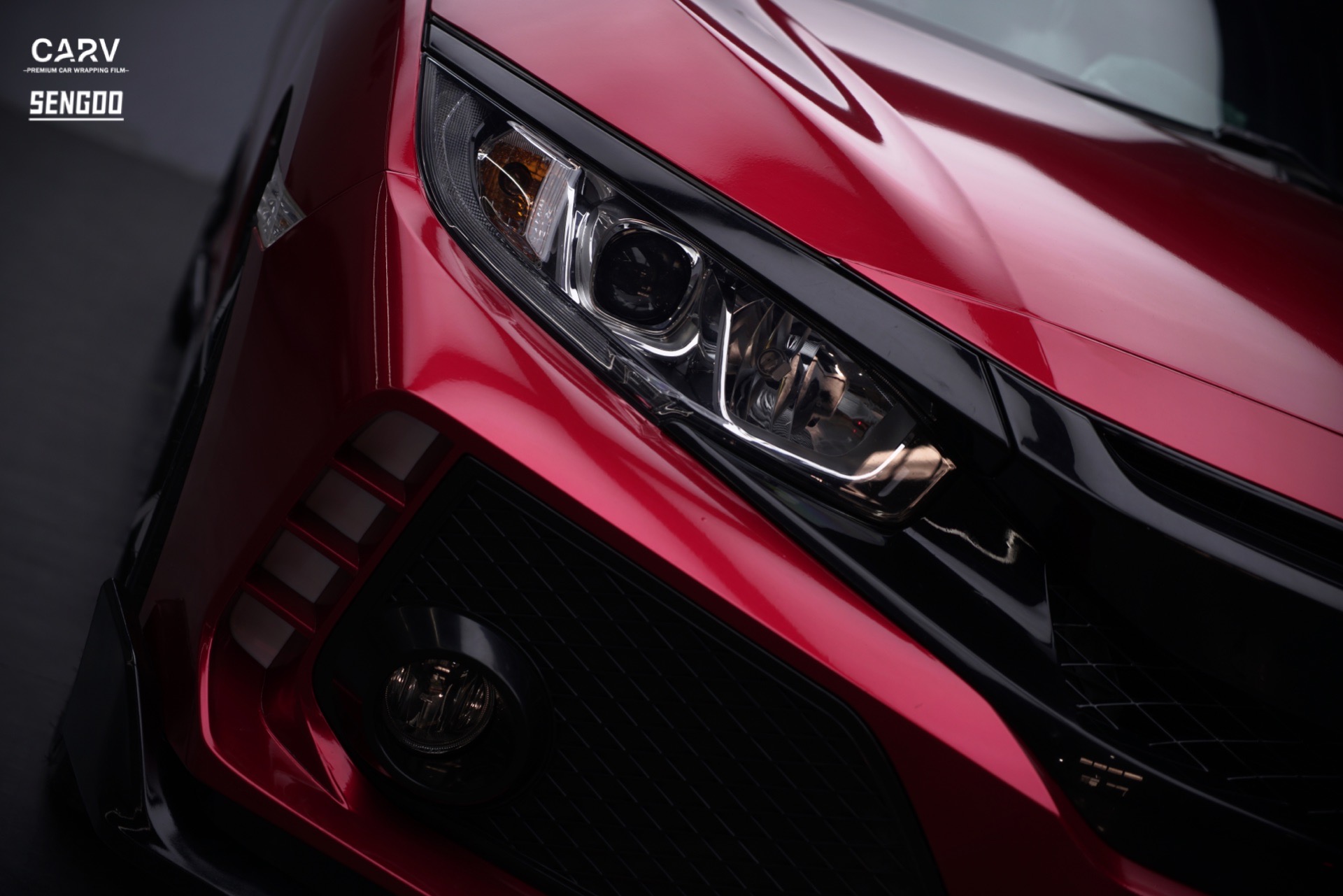 超亮金属魂动红 本田思域