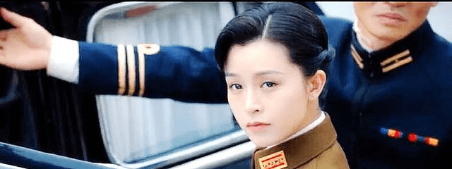 故此,龙川肥原在彻底检查了顾晓梦的随身所带之物后,让王田香护送顾