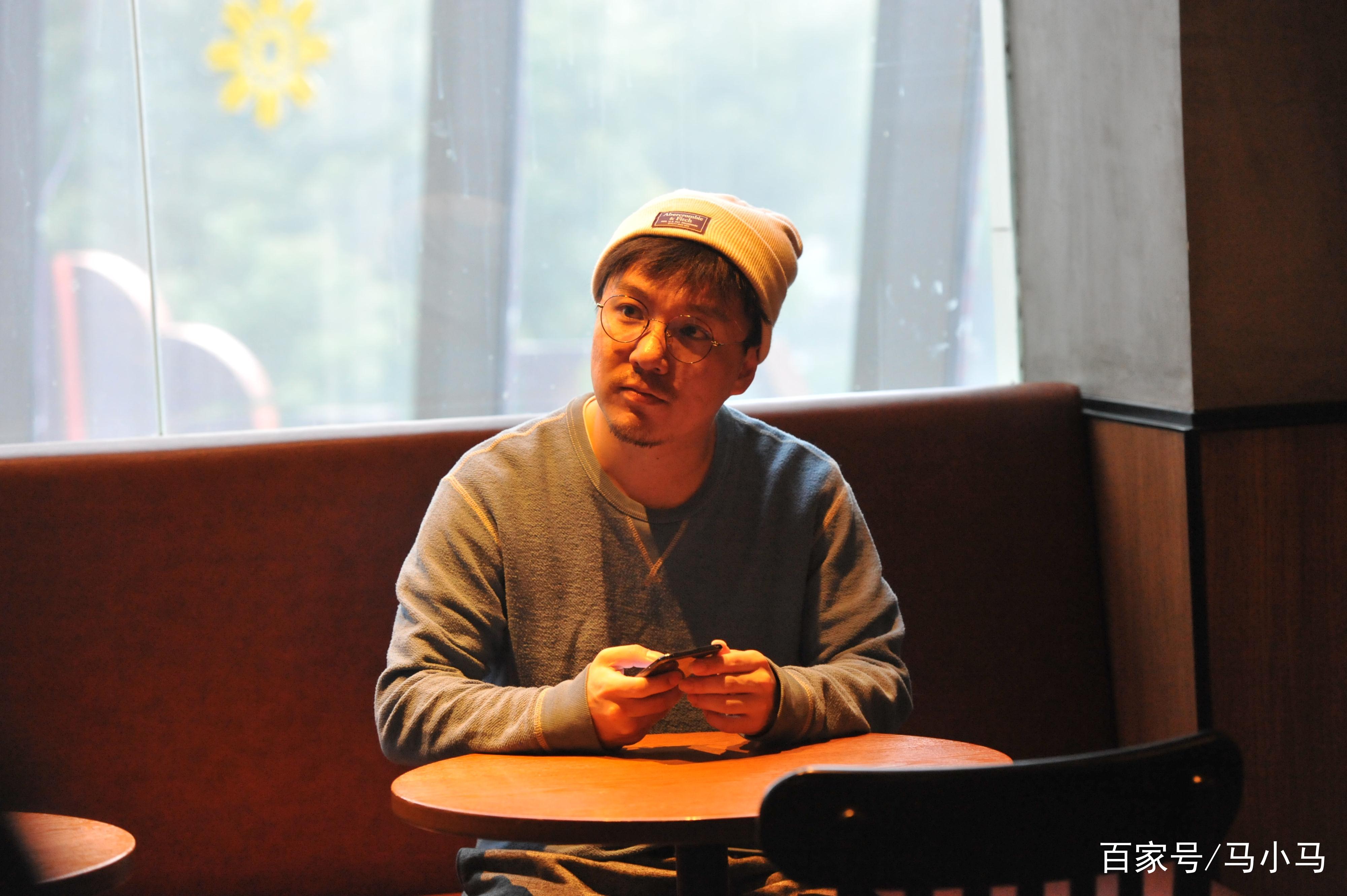 因头皮受伤息影七年,至今单身:先立业后成家_孟智超