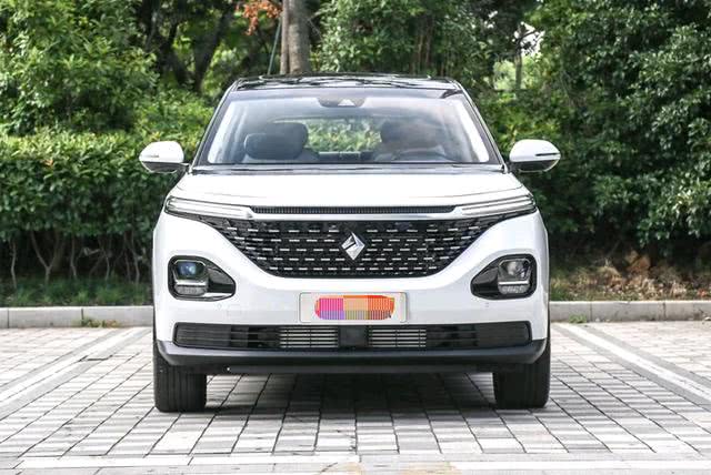 原7座,油耗3美分5,低至73800,屏幕10.25