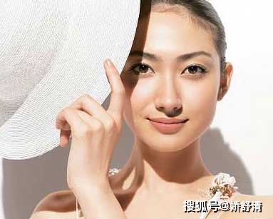 怎么抹防晒霜不长痘 9ee0ad64c43145c29462228c72eb9f89.jpeg