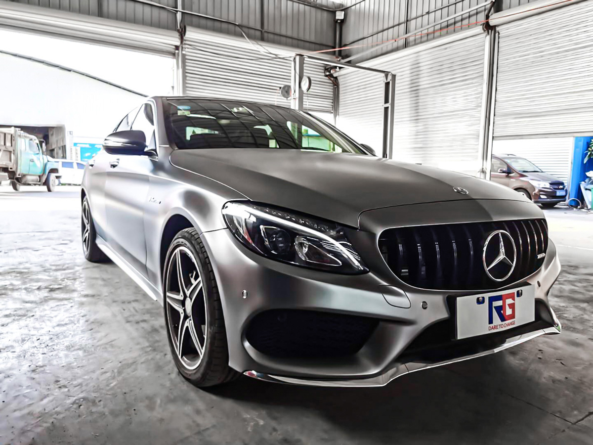 奔驰c级amg车身改色电光钛灰rg瑞集改色膜广西柳州