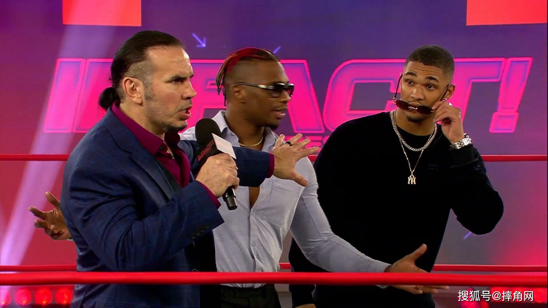 在今日impact节目中,卤蛋兄弟称自己处于双打领域的巅峰,很快