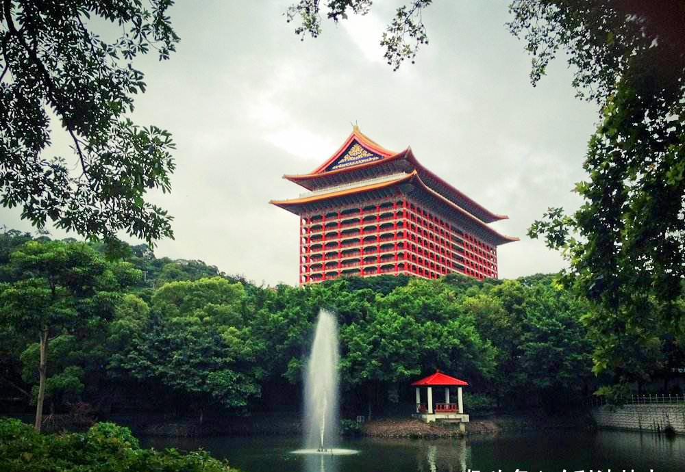 台北这座酒店不一般 不仅接待政要 还给老蒋配备了逃生暗道 密道