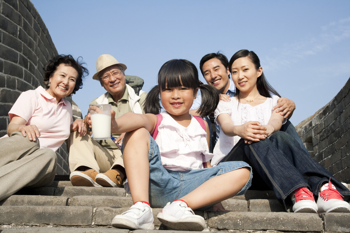 原创孙子亲还是外孙亲三位老人用经历告诉你答案值得一听