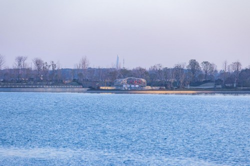 兰香湖壹号云烟萦绕下的惬意人生